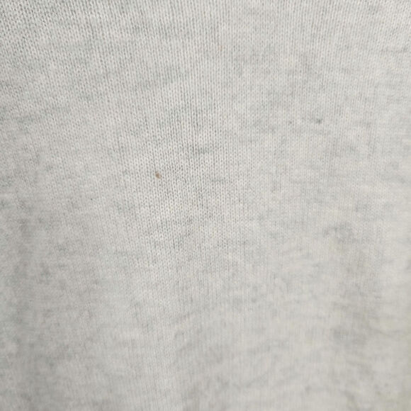 C by Bloomingdales $229 Medium 100% Cashmere Light Gray Beige V-Neck Sweater - Picture 6 of 14